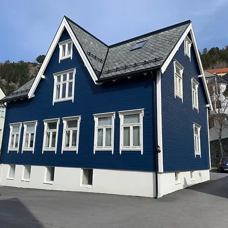 Easy Living Aalesund 아파트
