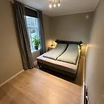 Easy Living Aalesund Apartament *
